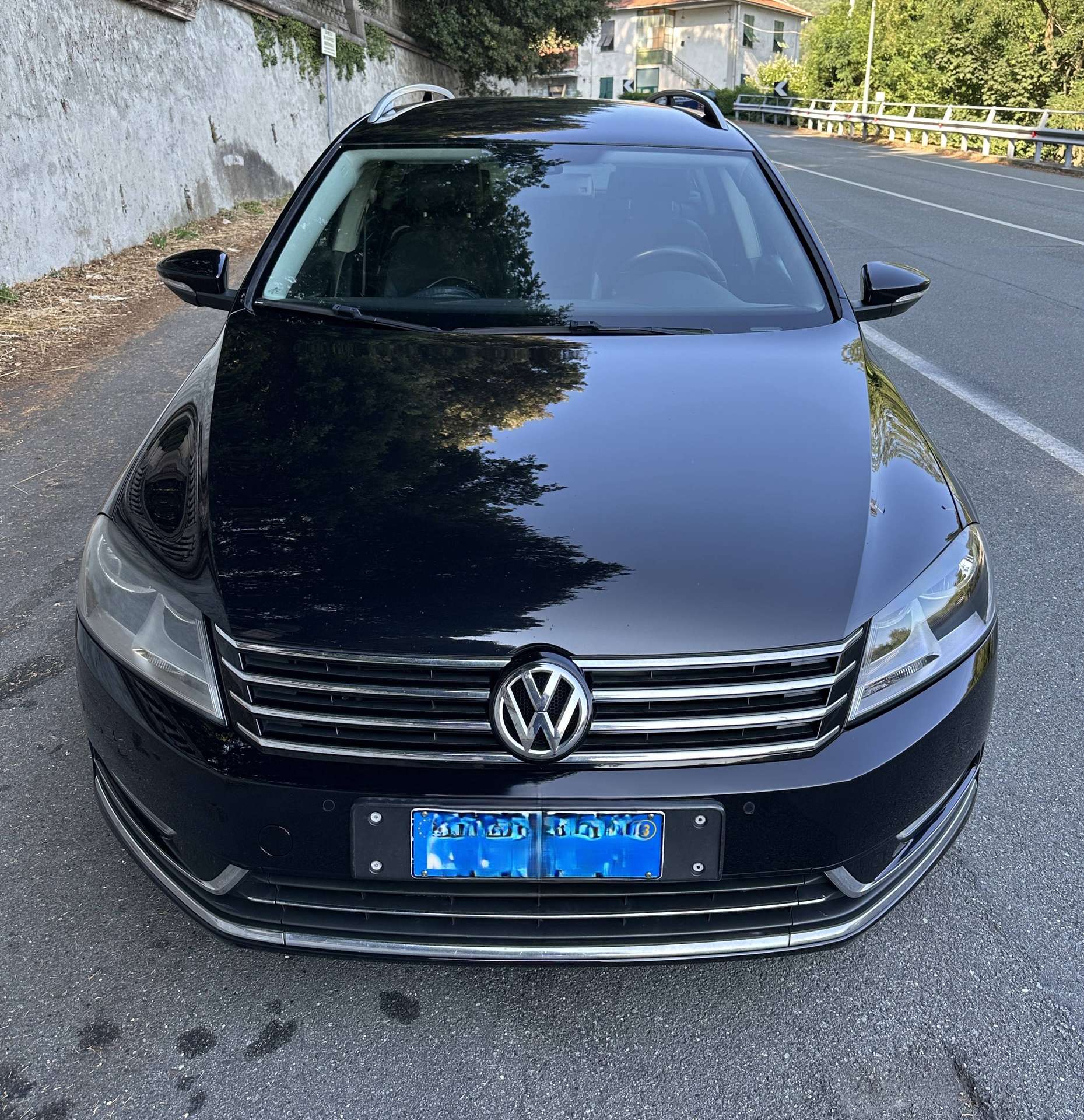Vehicle photo 20